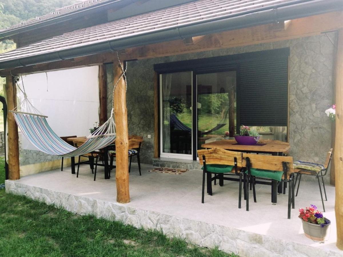 Vila Vacation House Studenac Bihać Exteriér fotografie