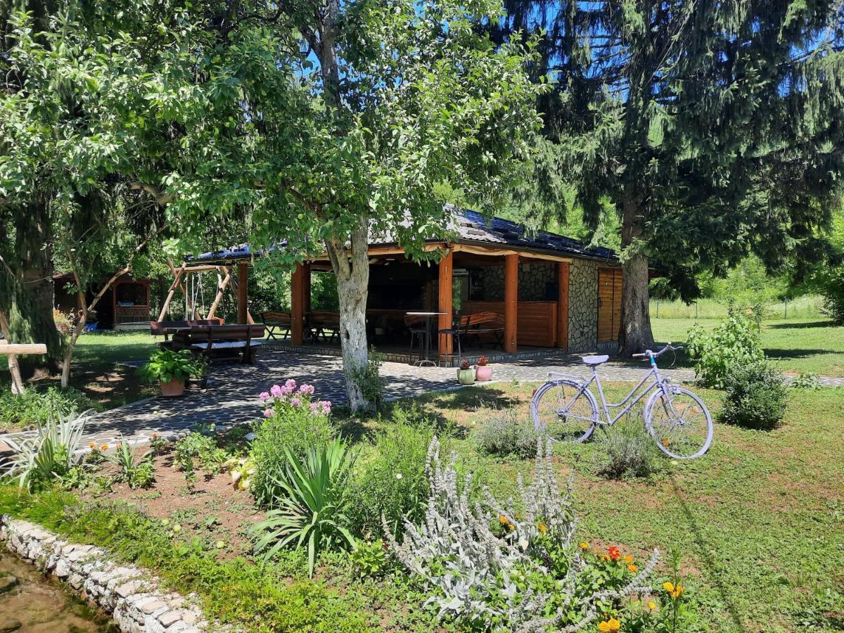 Vacation House Studenac Bihać Exteriér fotografie